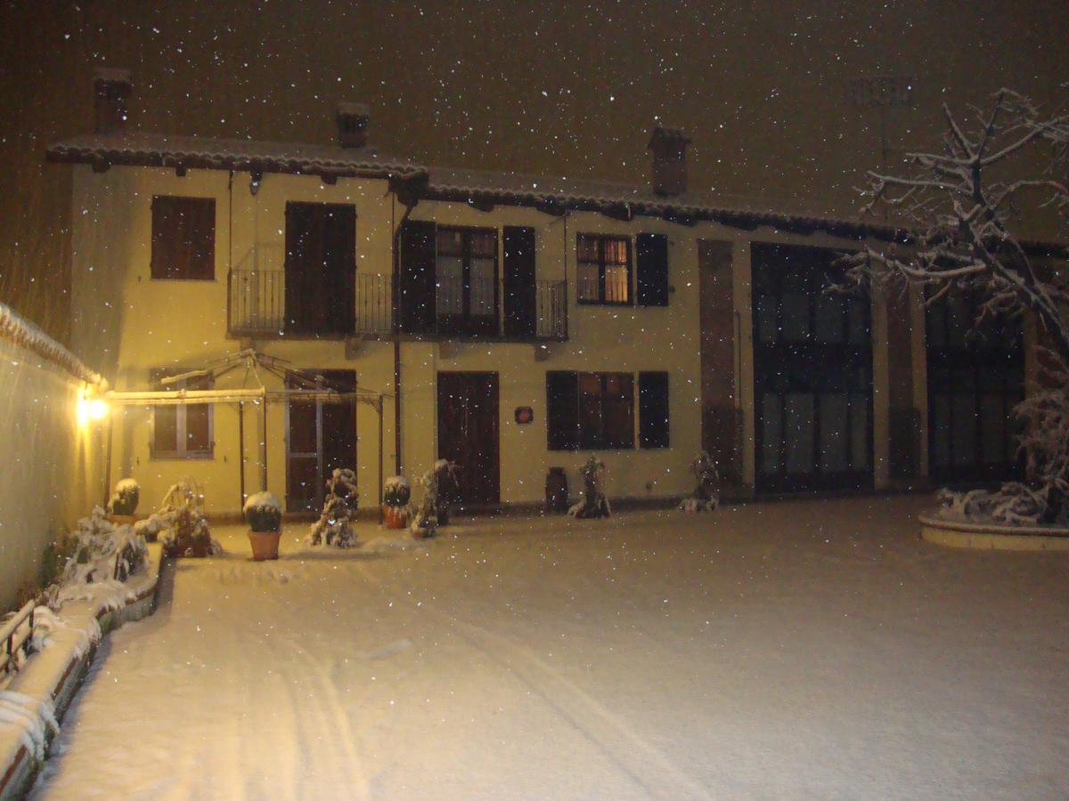 Al Calar Della Sera Sommariva del Bosco Экстерьер фото